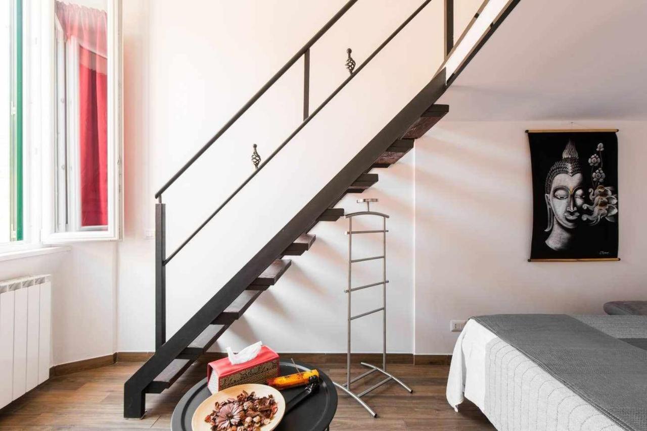 Little House In The Centre Nettuno Apartment Bagian luar foto