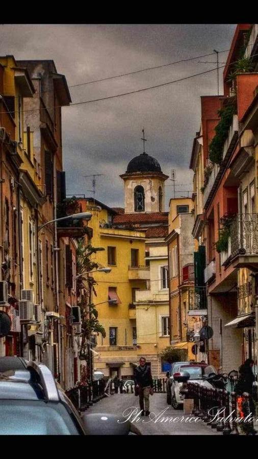 Little House In The Centre Nettuno Apartment Bagian luar foto